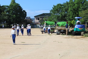 2015082301